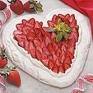 strawberry pavlova